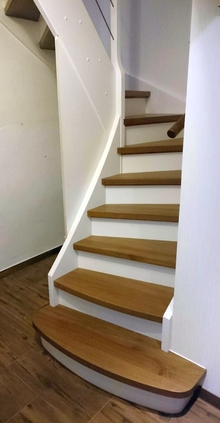Treppe auf kleinem Raum